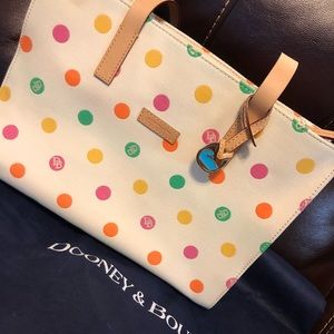 Brand New/Never Used Authentic Dooney&Bourke Purse